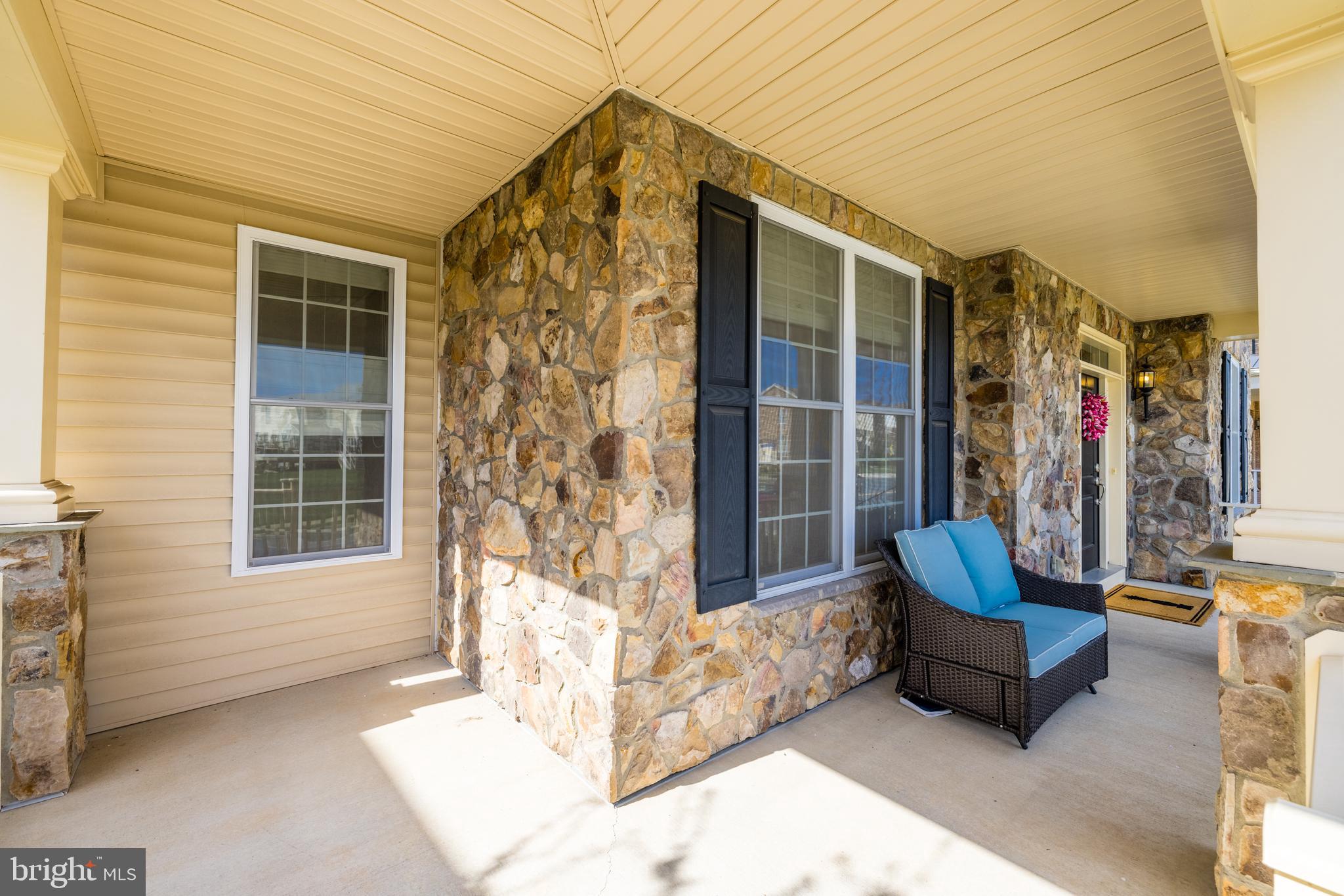 43050 Old Ryan Road Ashburn, VA 20148 - Photo 4 of 48 Large Front Porch