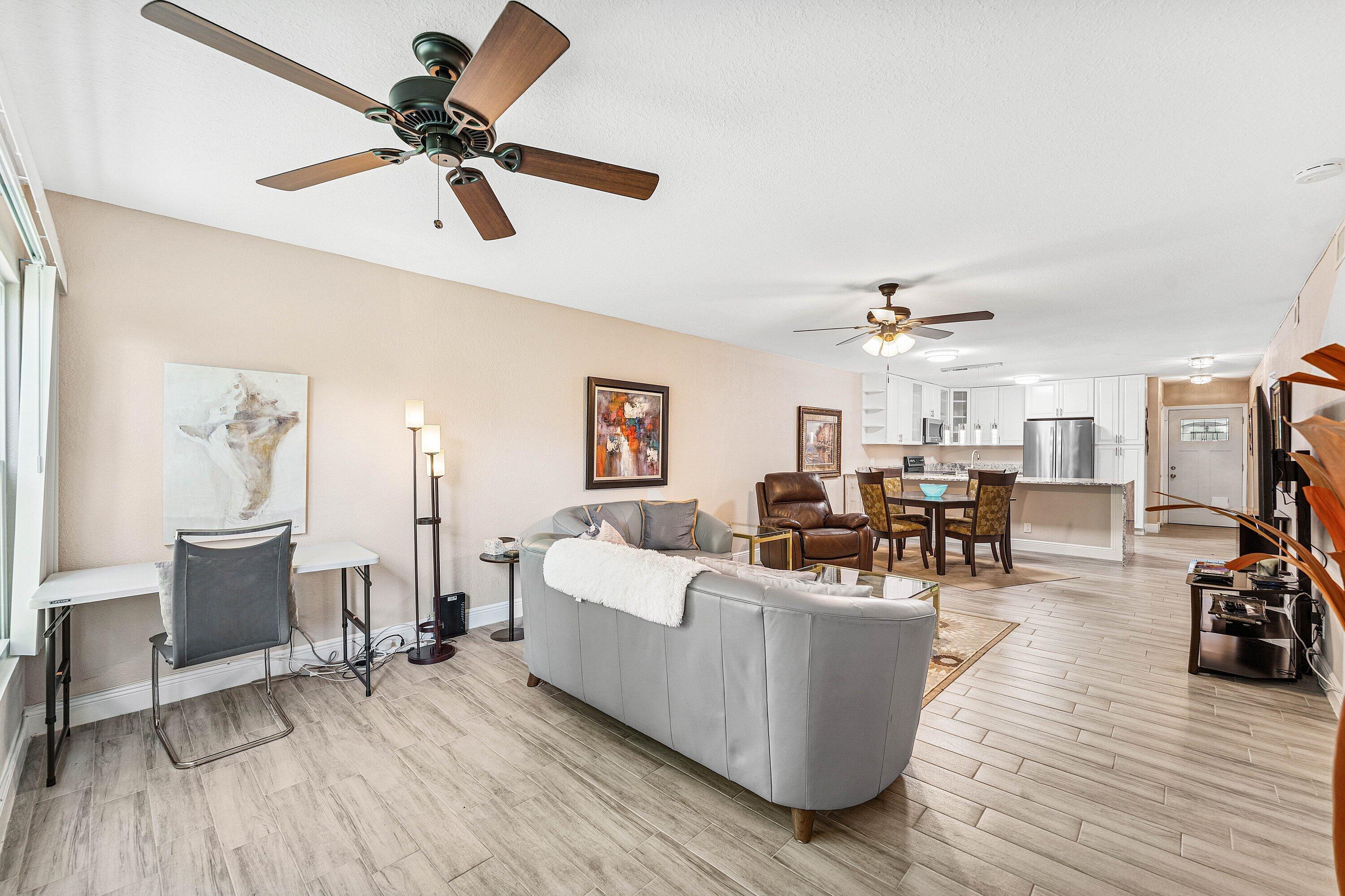 18900 Stewart Circle, Unit 2 Boca Raton, FL 33496 - Photo 16 of 35 Living room