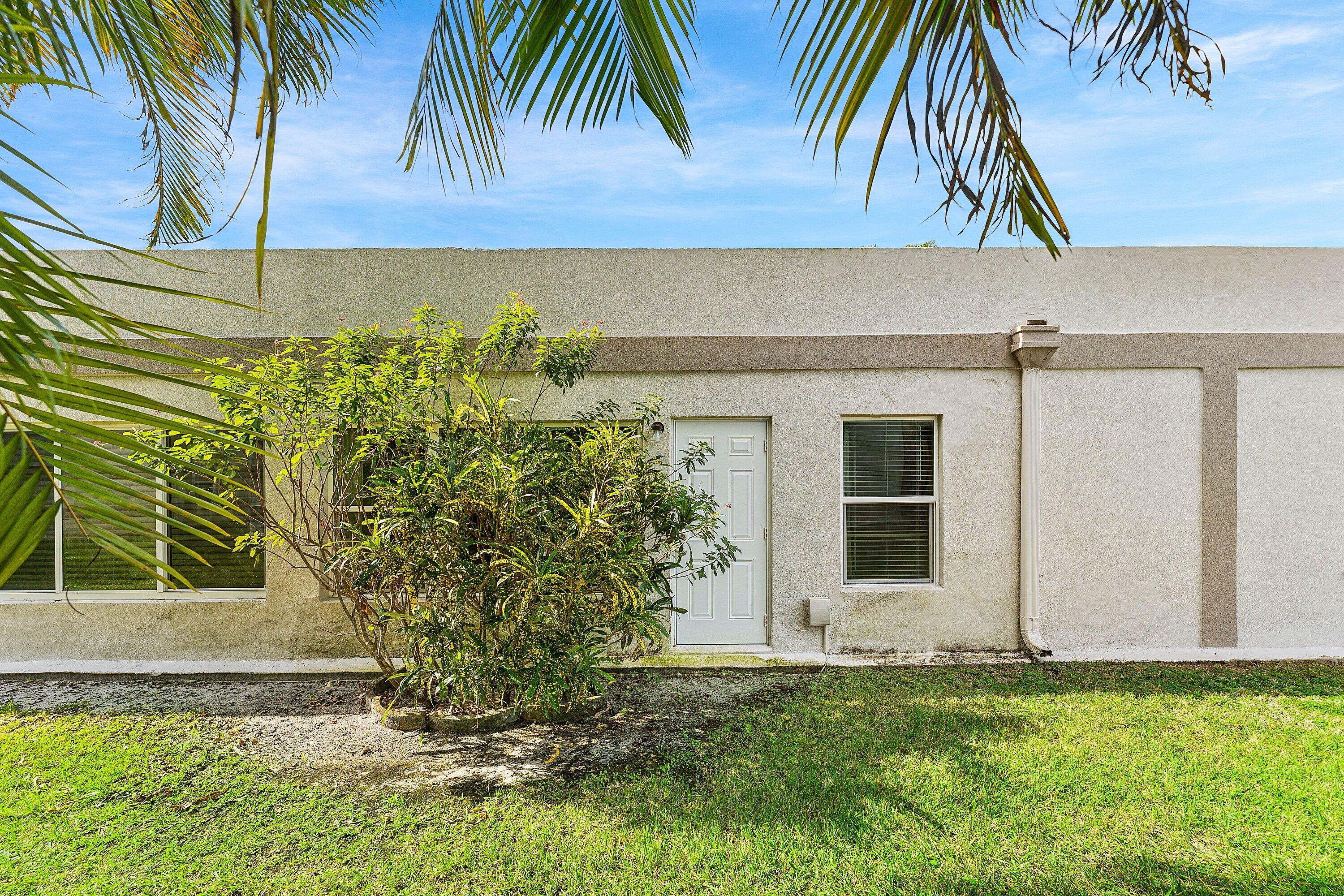 18900 Stewart Circle, Unit 2 Boca Raton, FL 33496 - Photo 23 of 35 Back Patio