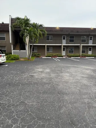 $210,000 | 2755 Casita Way, Unit 206, Delray Beach, FL 33445
