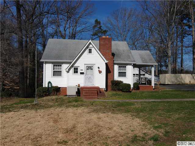 1737 North Wendover Road Charlotte, NC 28205 - Photo 1 of 14 Gallery Image 1