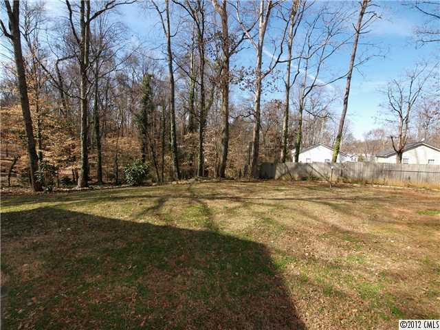 1737 North Wendover Road Charlotte, NC 28205 - Photo 13 of 14 Gallery Image 13