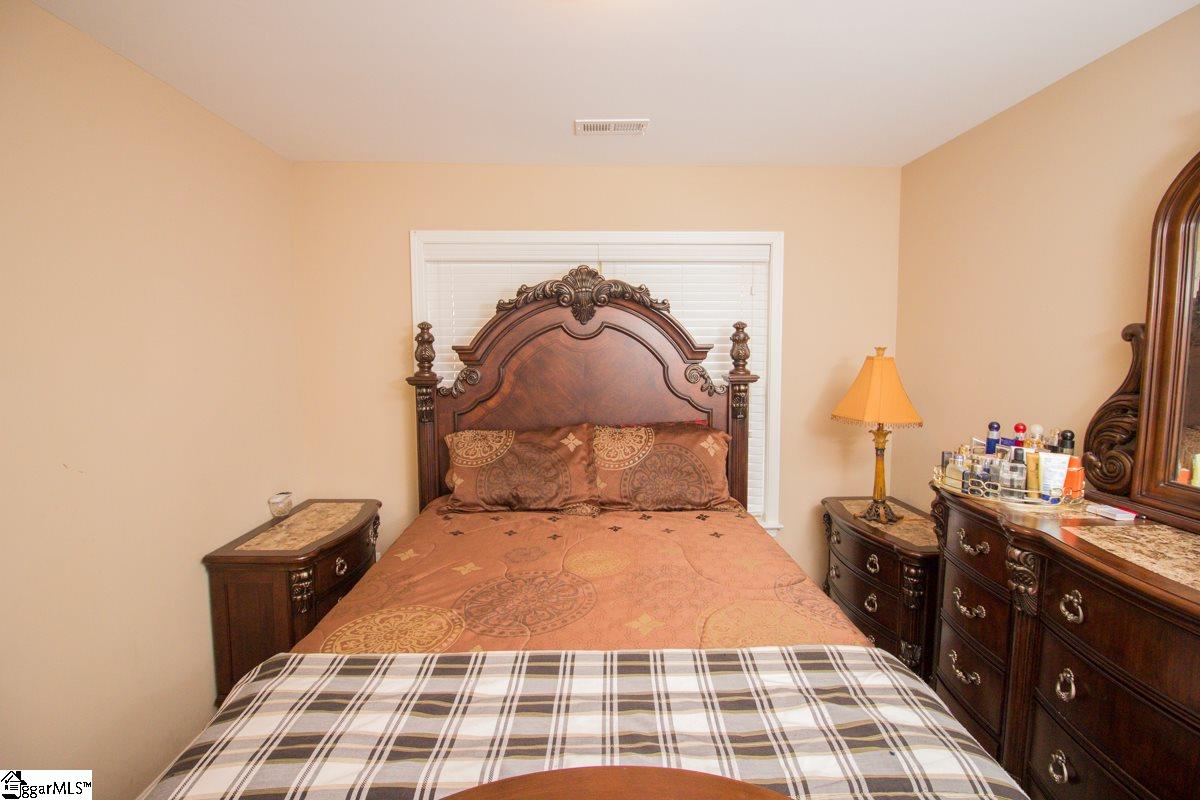 186 Tiara Ridge Lane Duncan, SC 29334 - Photo 11 of 14 Gallery Image 11