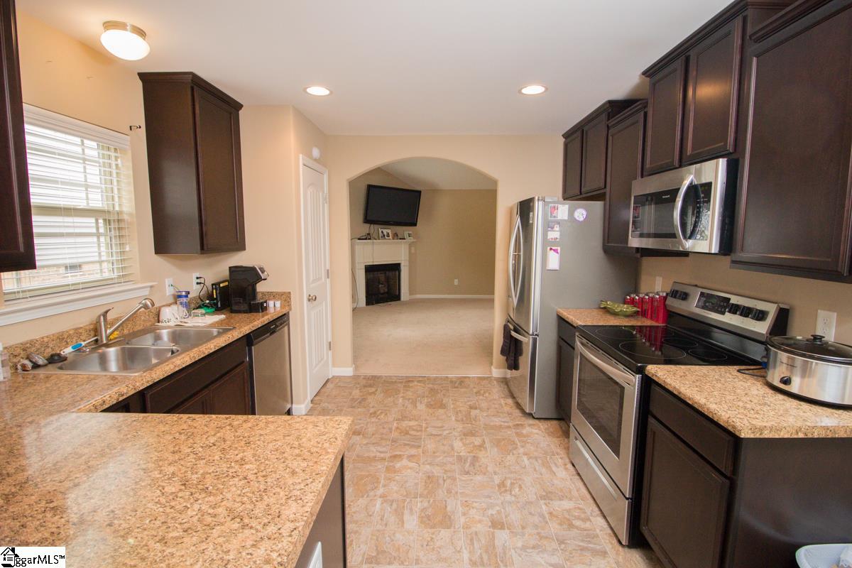 186 Tiara Ridge Lane Duncan, SC 29334 - Photo 4 of 14 Gallery Image 4