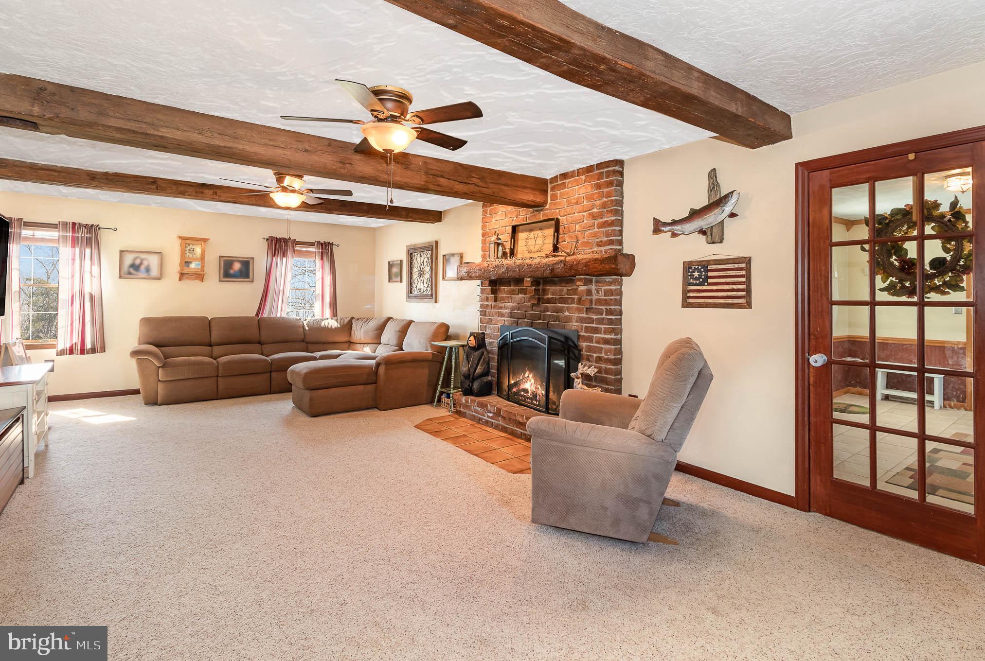 3061 Stoney Point Road East Berlin, PA 17316 - Photo 7 of 41 Gallery Image 7