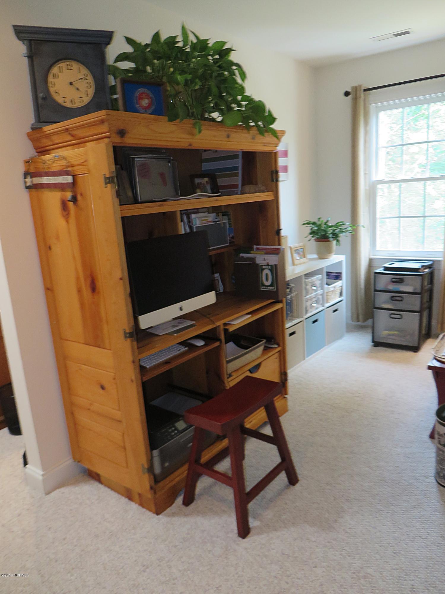 119 Friburg Road New Bern, NC 28562 - Photo 20 of 45 View of 3rd Bedroom