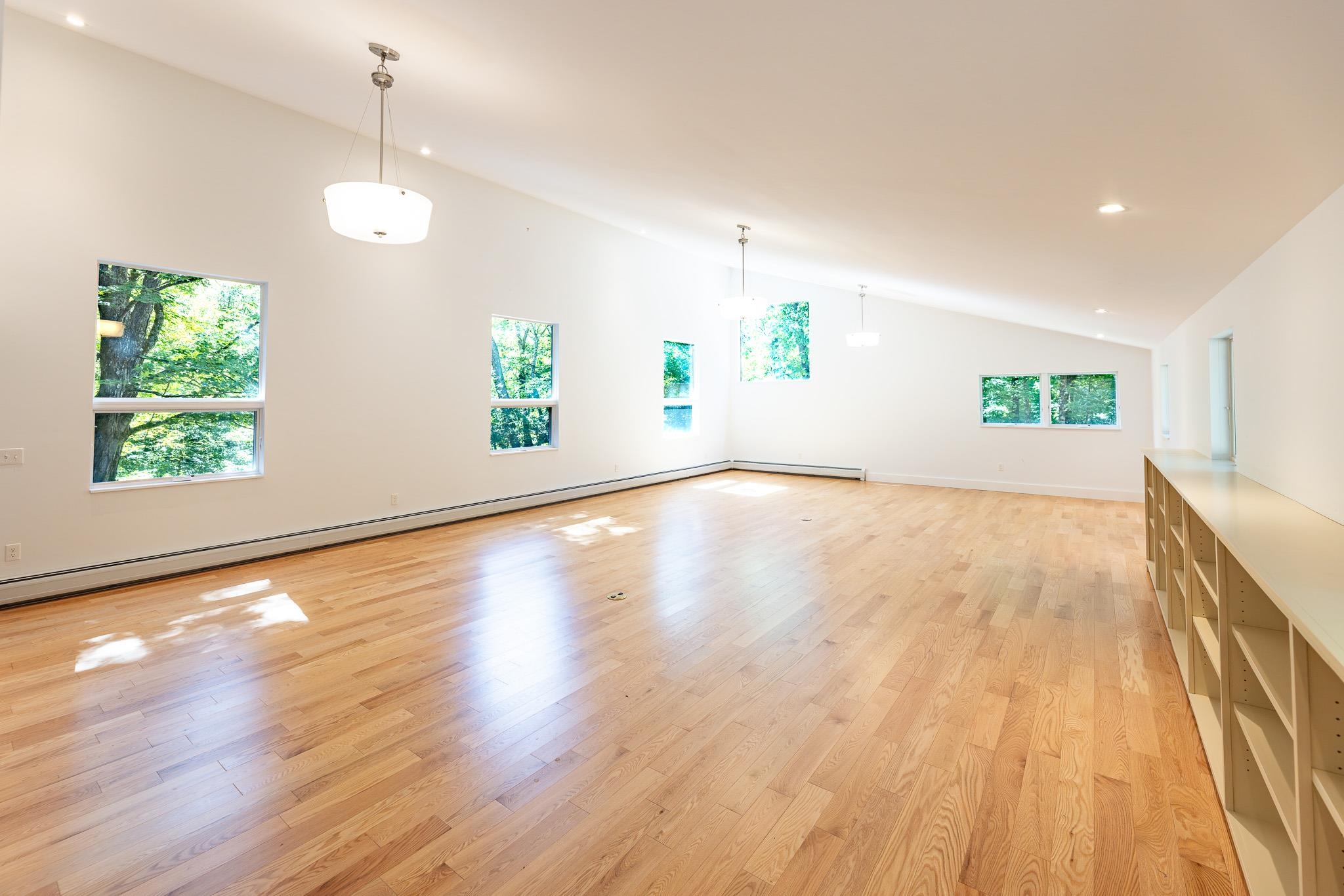 3525 Beaver Meadow Road Sharon, VT 05065 - Photo 29 of 41