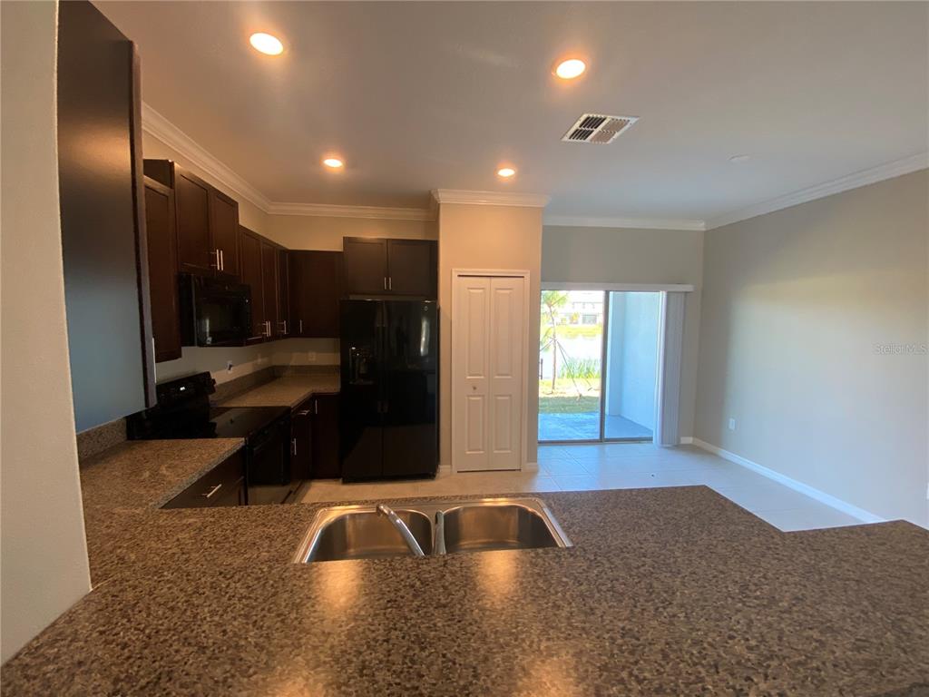 11736 Dumaine Valley Road Riverview, FL 33579 - Photo 6 of 23