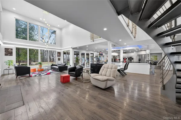 $1,750,000 | 41 Sand Hill Lane, Florida, NY 10921