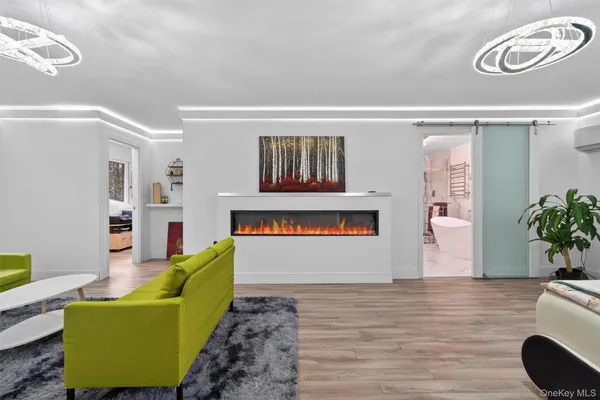 $1,750,000 | 41 Sand Hill Lane, Florida, NY 10921