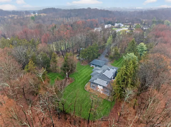 $1,750,000 | 41 Sand Hill Lane, Florida, NY 10921