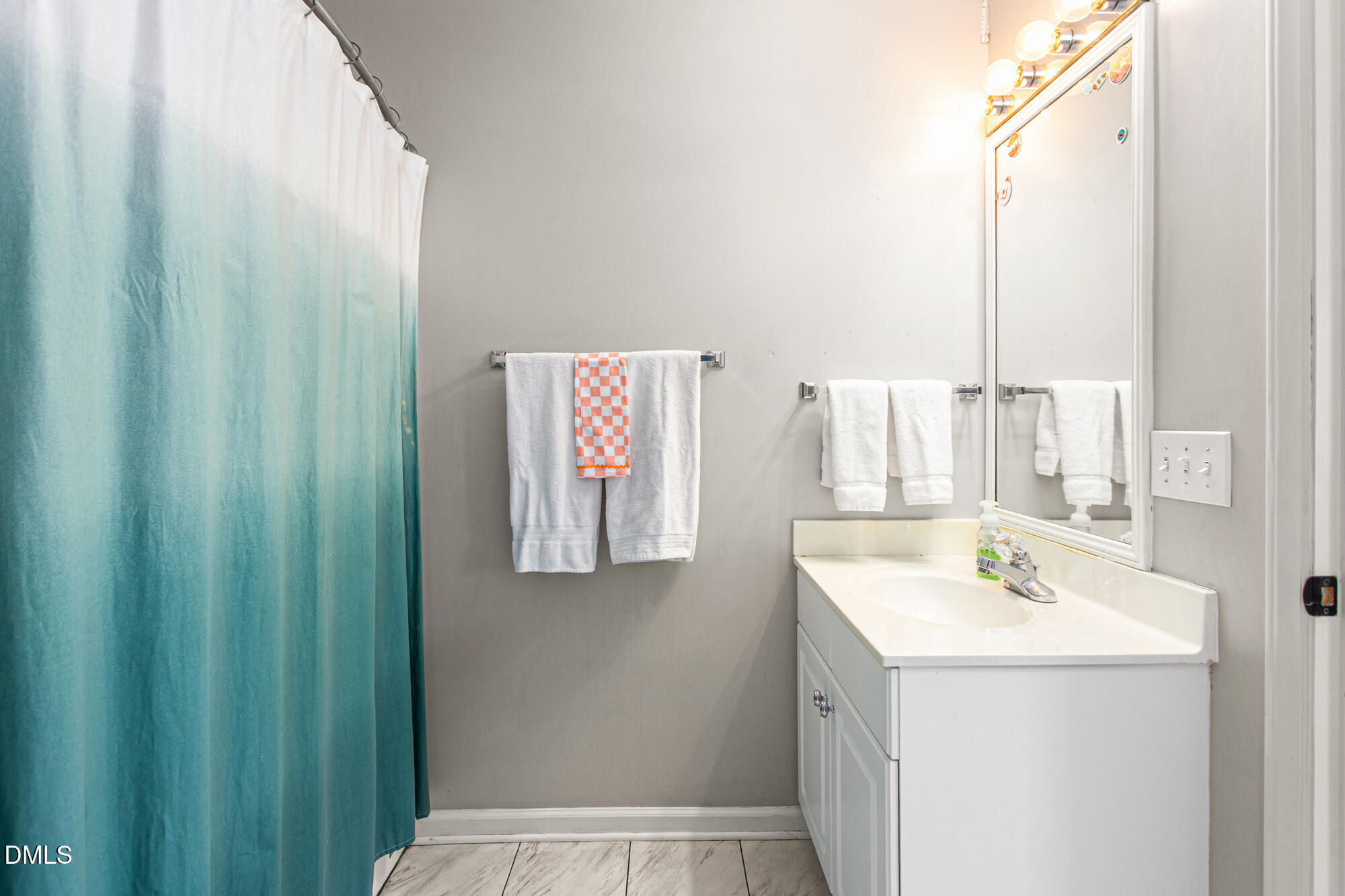 204 Georgetowne Drive Elon, NC 27244 - Photo 27 of 43 204 Georgetowne Drive-31