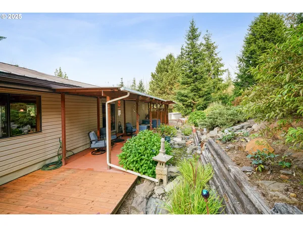 $750,000 | 11046 Win Stanley Drive Southeast, Lyons, OR 97358