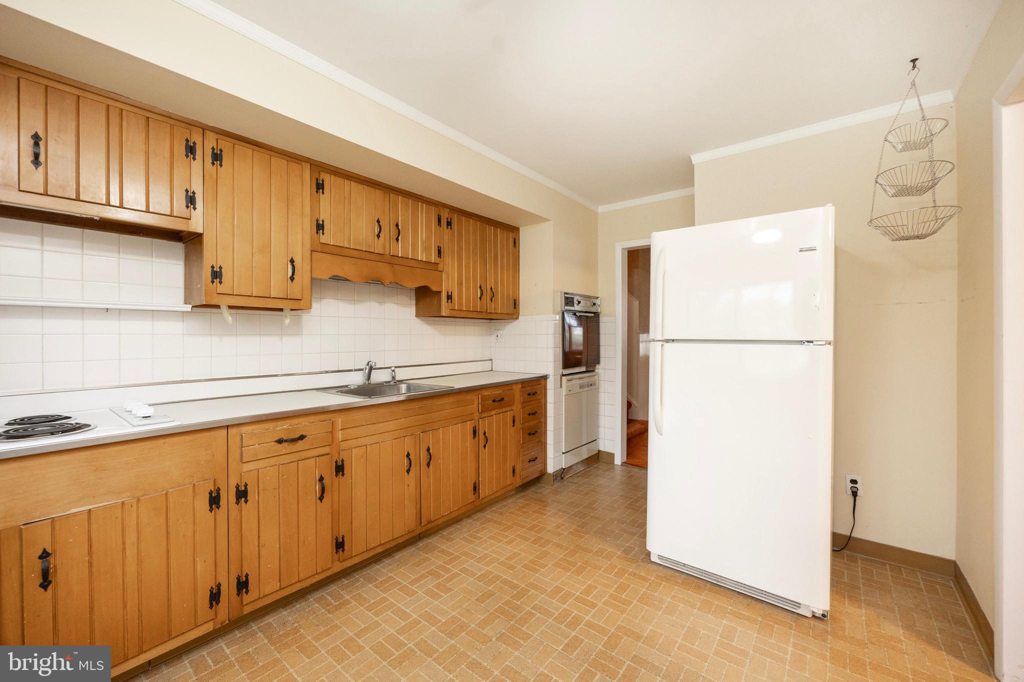 98 Princeton Road Exton, PA 19341 - Photo 8 of 35 Gallery Image 8