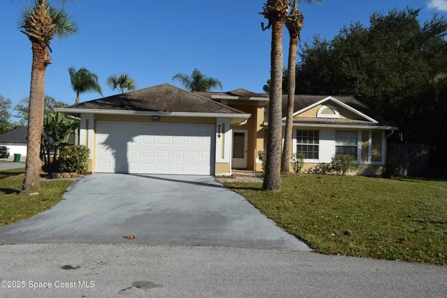 $2,250 | 719 Samuel Chase Lane, Melbourne, FL 32904