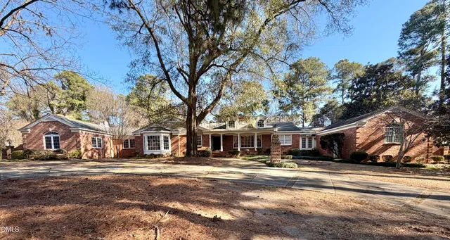 $675,000 | 173 Park Circle, Faison, NC 28341