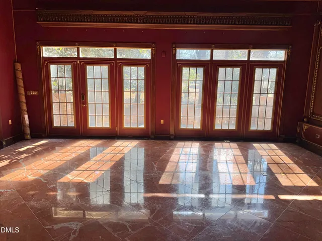 $675,000 | 173 Park Circle, Faison, NC 28341