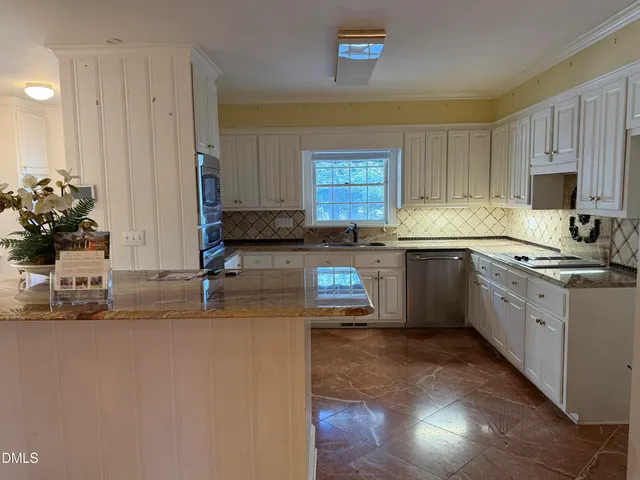 $675,000 | 173 Park Circle, Faison, NC 28341