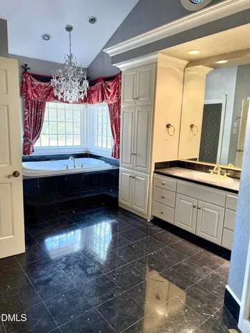 $675,000 | 173 Park Circle, Faison, NC 28341