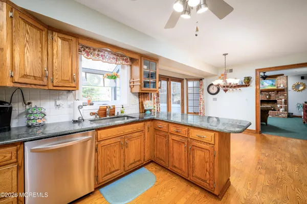 $859,999 | 21 Jefferson Court, Freehold, NJ 07728