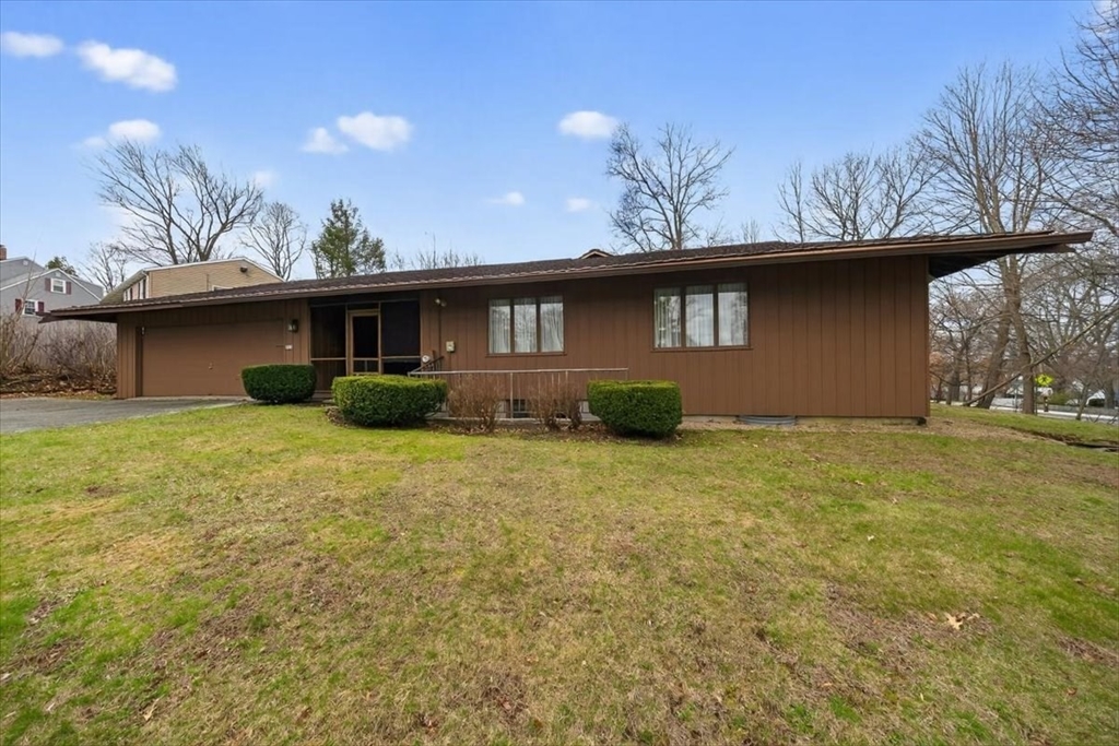 312 Adams Street Quincy, MA 02169 - Photo 3 of 42