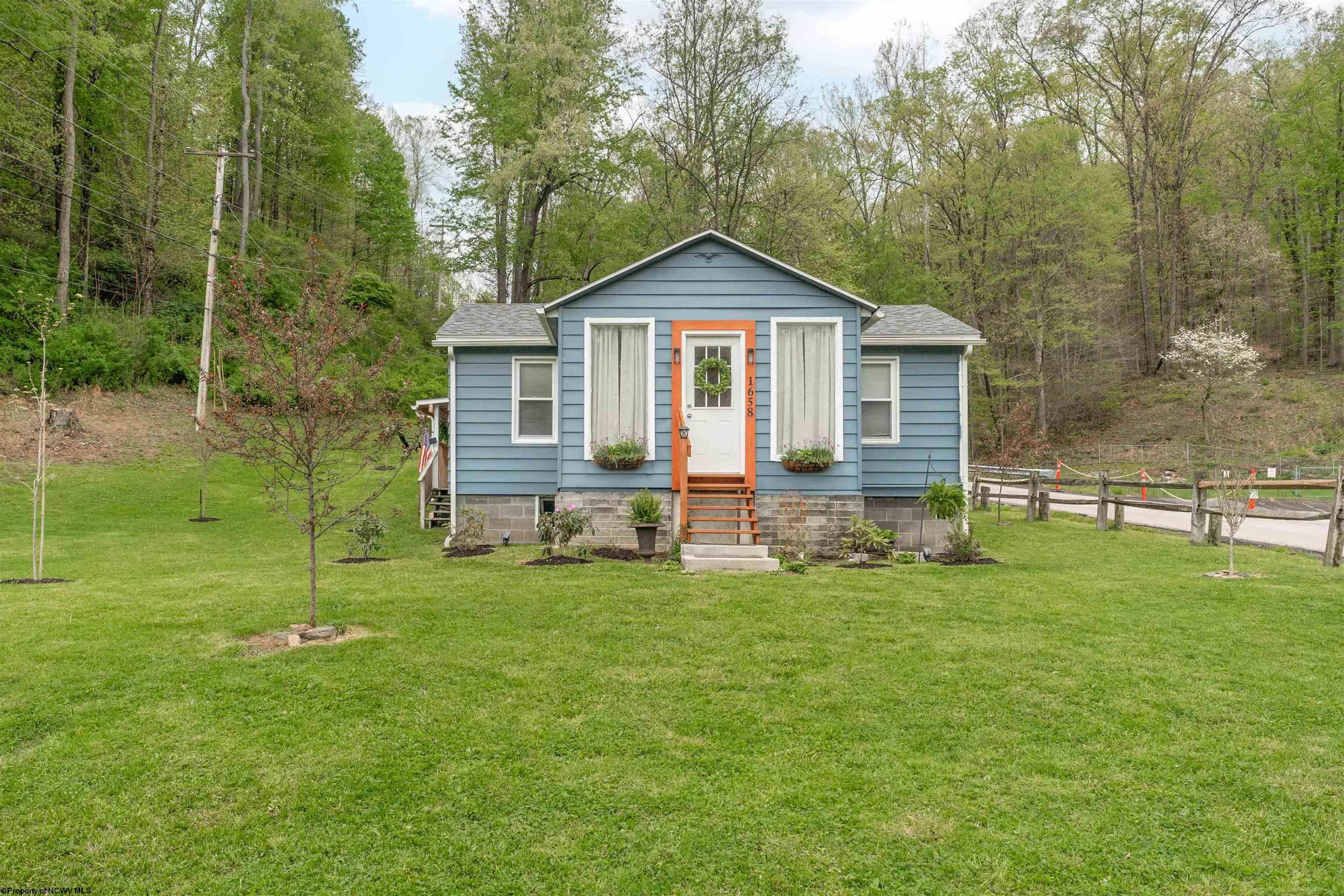 1658 Brookhaven Road Morgantown, WV 26508 - Photo 4 of 38 Gallery Image 4