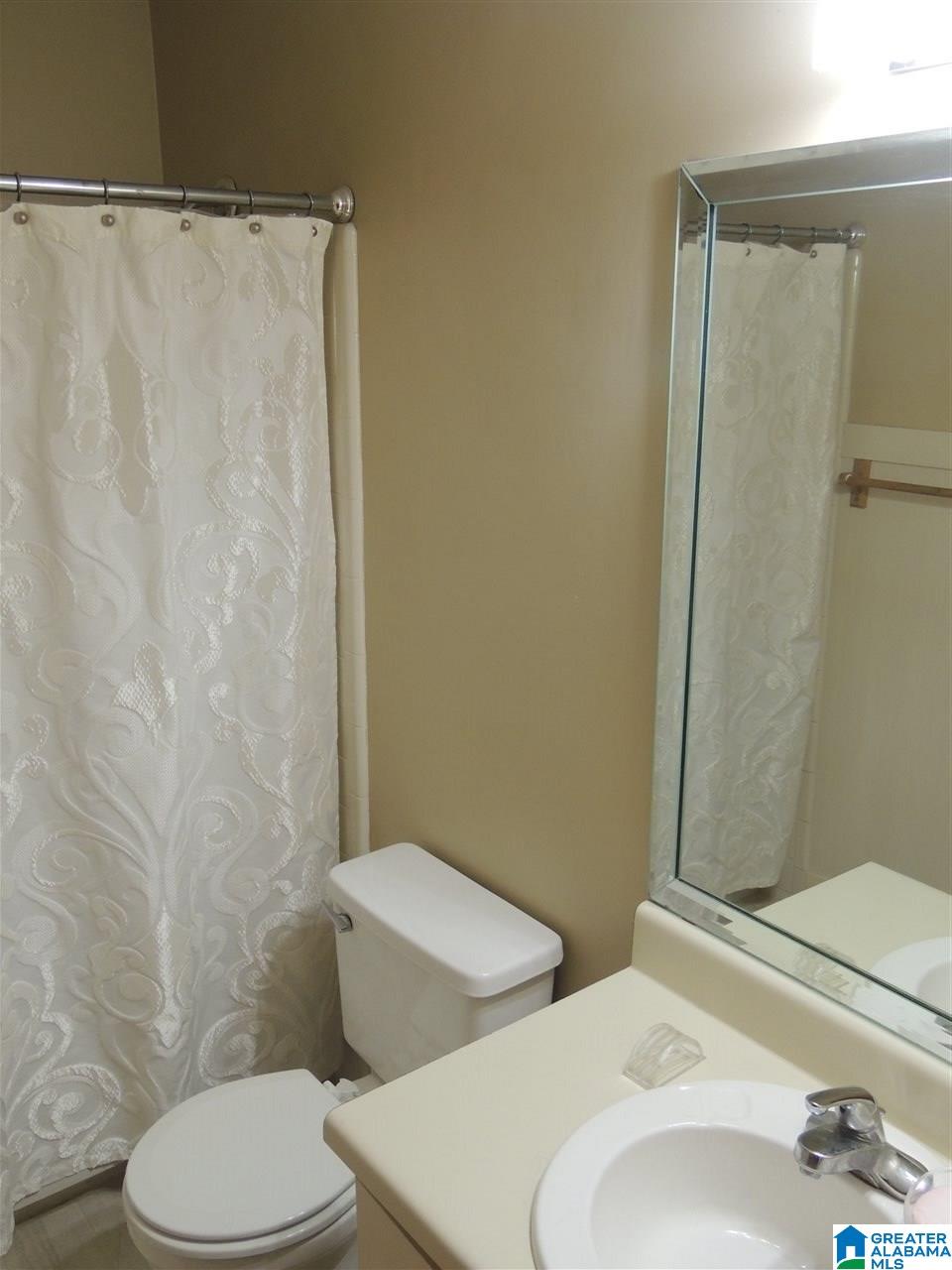 3228 Greendale Road Birmingham, AL 35243 - Photo 16 of 24