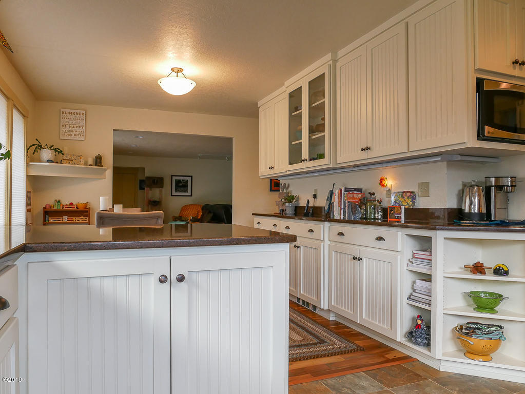 4109 Logsden Road Siletz, OR 97380 - Photo 8 of 40 Kitchen