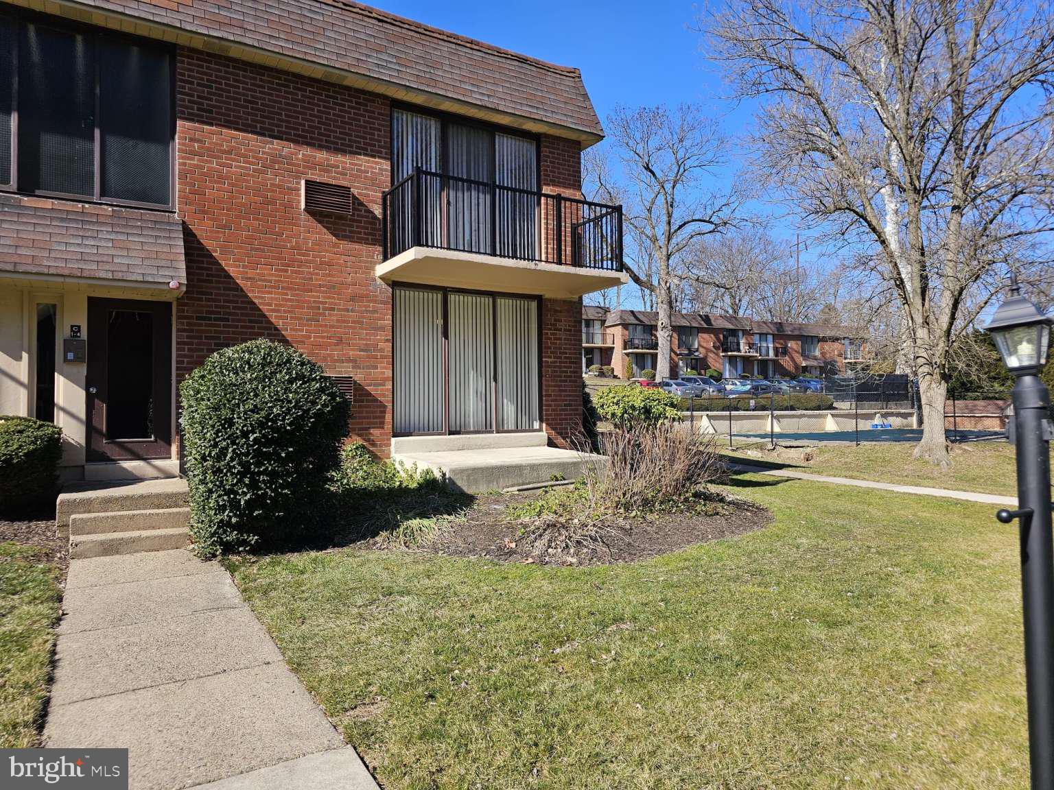 100 East Glenolden Ave Unit C2