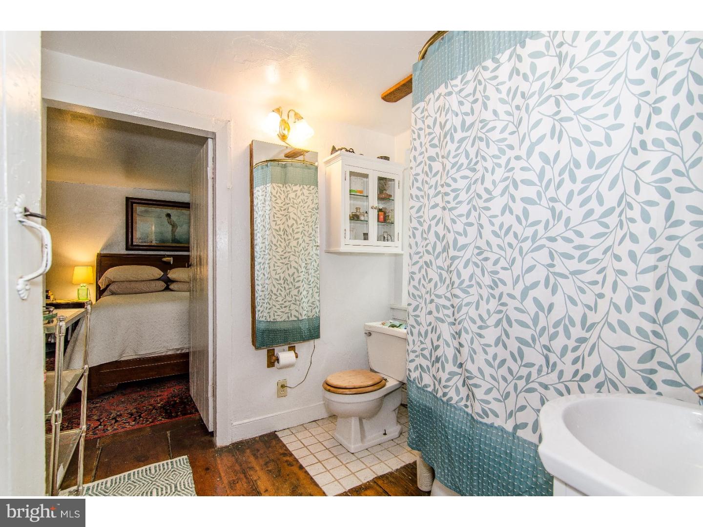 1682 Hilltop Road Spring City, PA 19475 - Photo 13 of 25 Bathroom