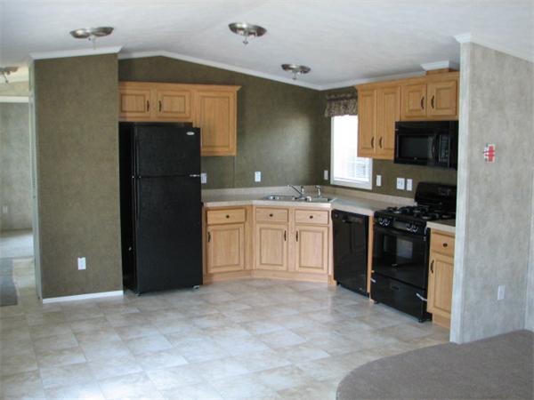 189 Springfield Road, Unit 6 Westfield, MA 01085 - Photo 4 of 6 Gallery Image 4