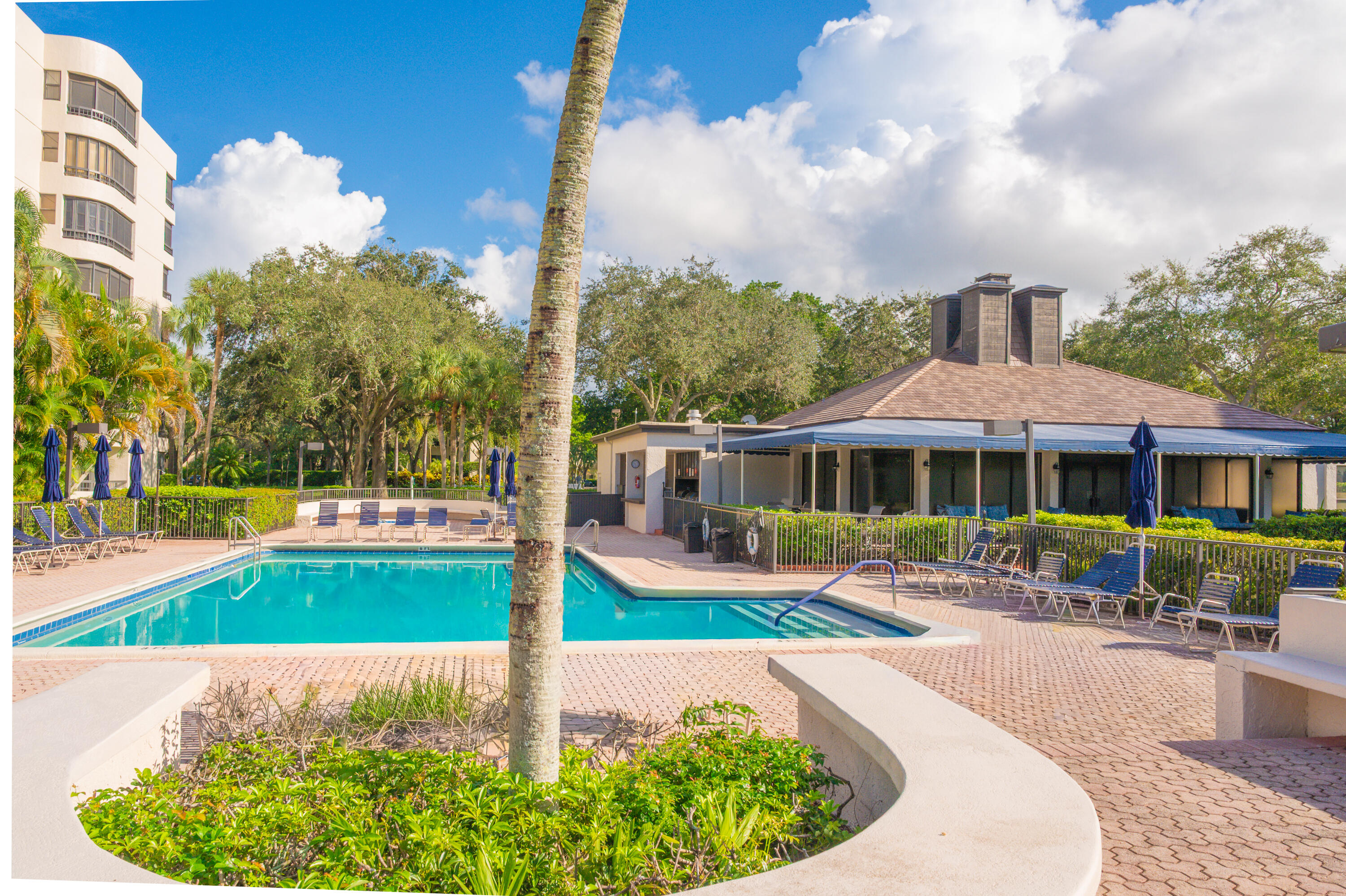 6420 Boca Del Mar Drive, Unit 308 Boca Raton, FL 33433 - Photo 20 of 37 a front view of a house with garden