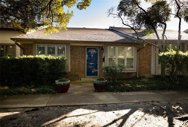 $239,900 | 13647 Weald Green Street, Dallas, TX 75240