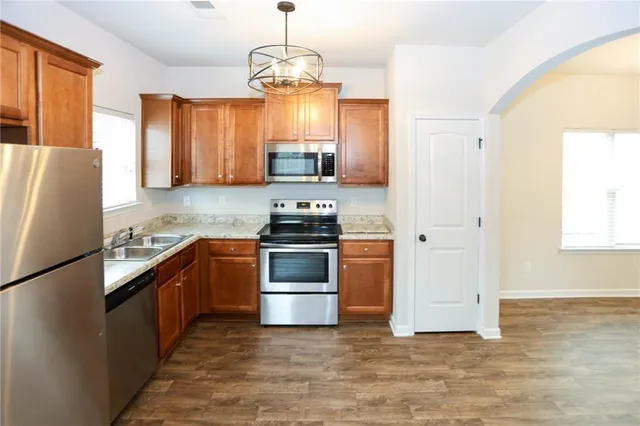 $2,450 | 773 Galveston Way, McDonough, GA 30253