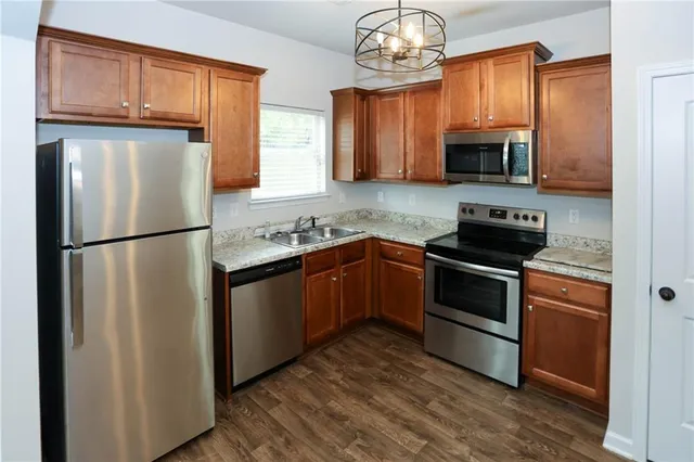 $2,450 | 773 Galveston Way, McDonough, GA 30253