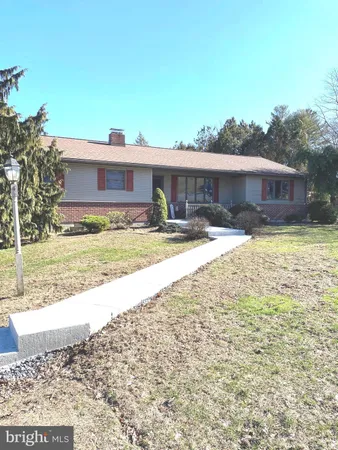 $2,800 | 45 Clay Slate Road, Oley, PA 19547