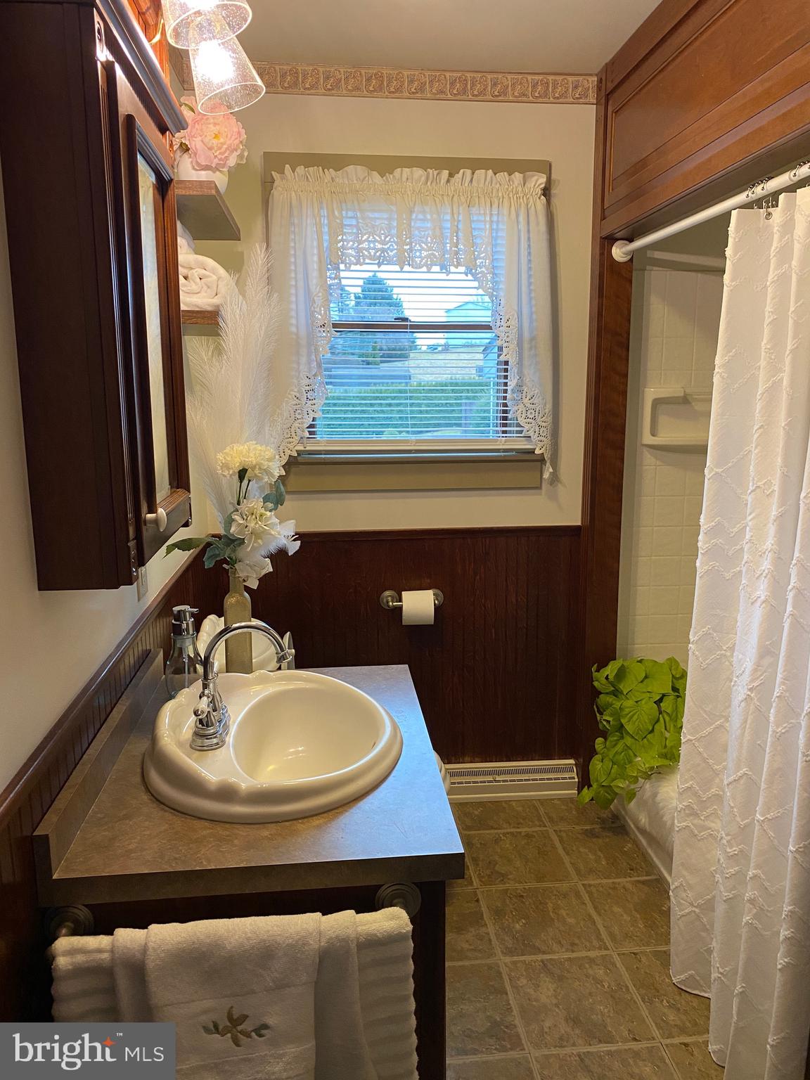 45 Clay Slate Road Oley, PA 19547 - Photo 21 of 37 Full Bath