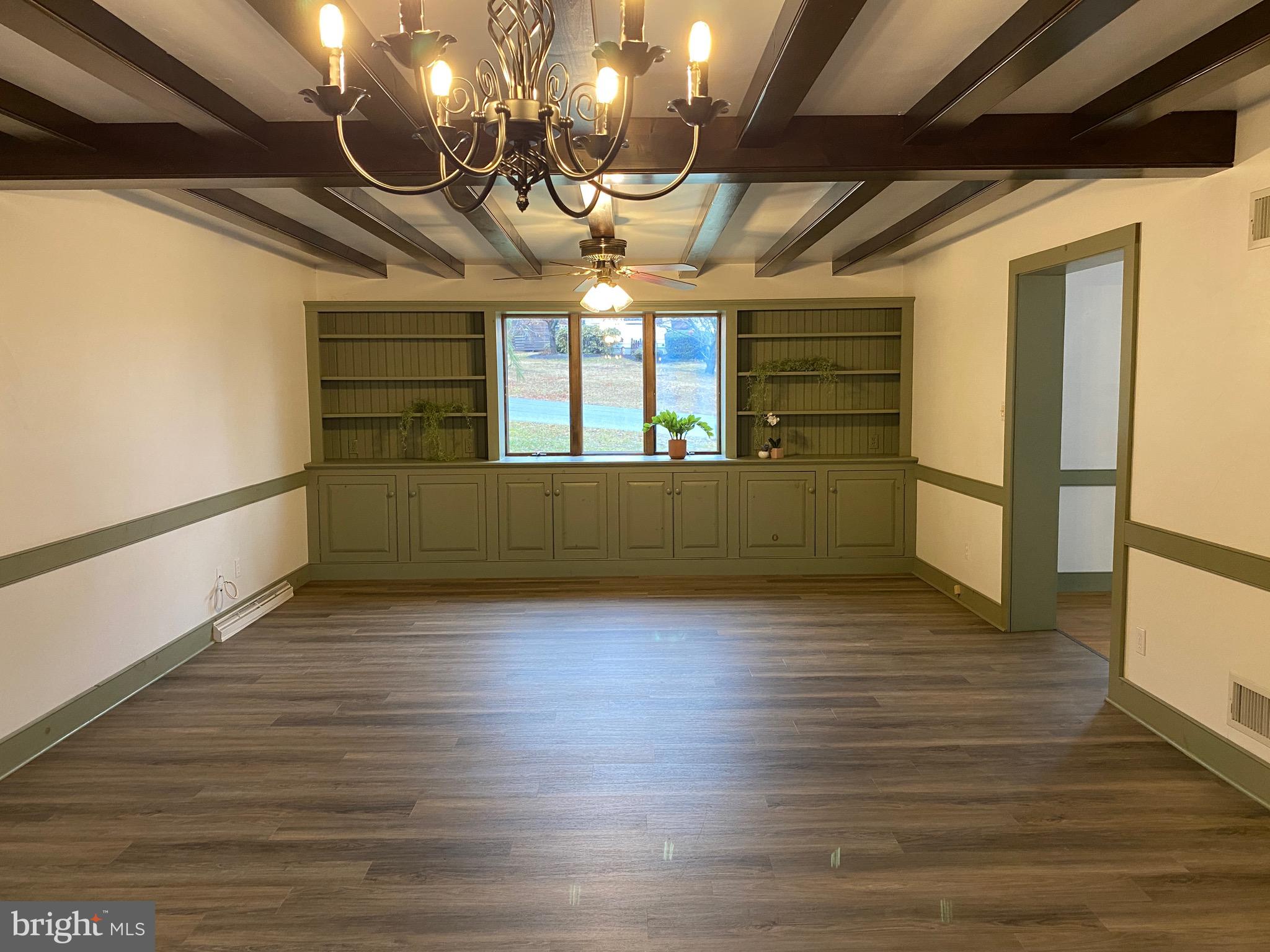 45 Clay Slate Road Oley, PA 19547 - Photo 6 of 37 Family/Dining Room Combo
