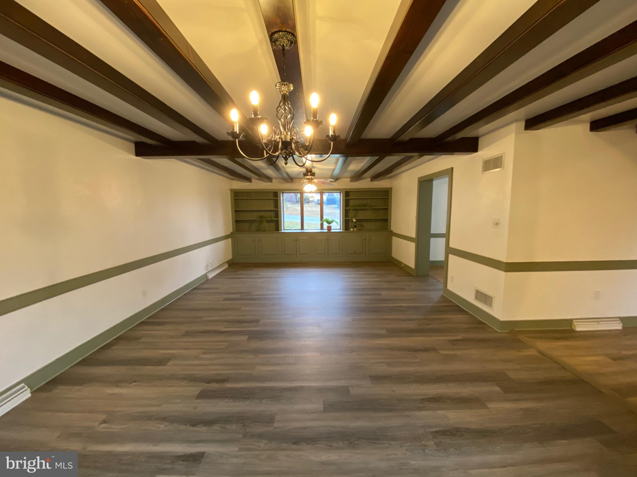 45 Clay Slate Road Oley, PA 19547 - Photo 7 of 37 Family/Dining Room Combo