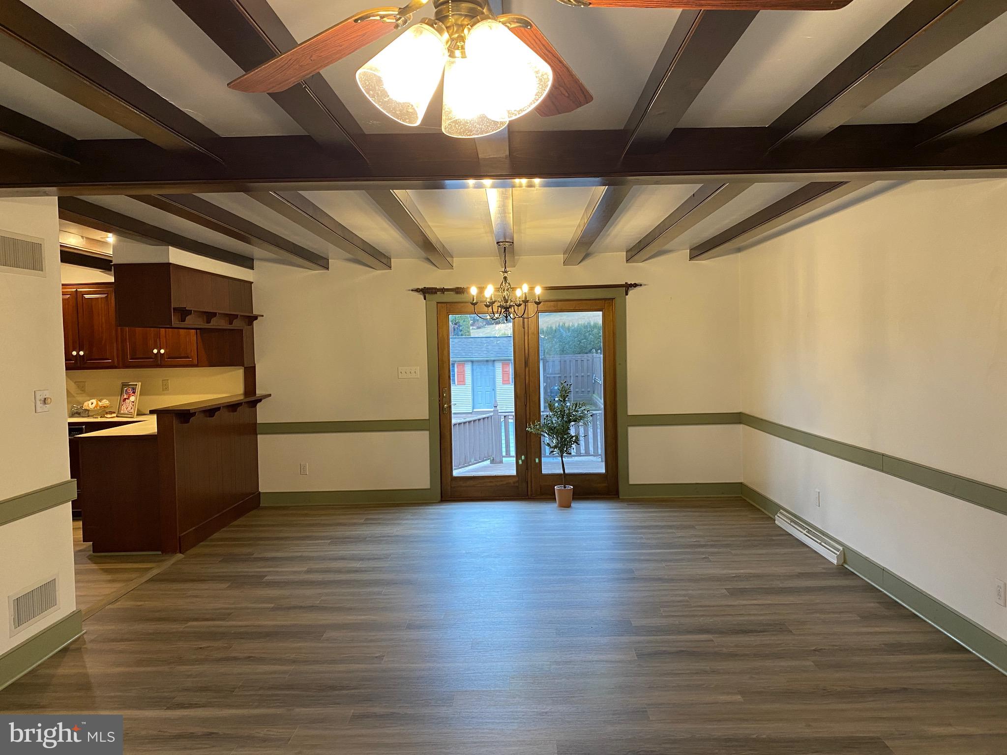 45 Clay Slate Road Oley, PA 19547 - Photo 10 of 37 Dining/Family Room Combo