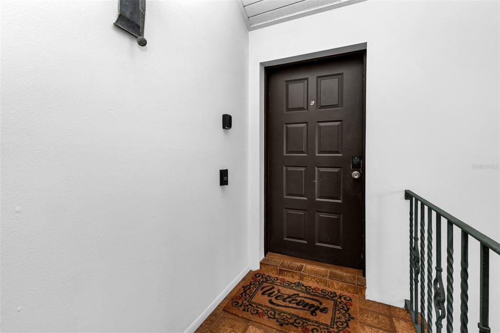 3013 Clark Road, Unit 6 Sarasota, FL 34231 - Photo 8 of 49 Gallery Image 8