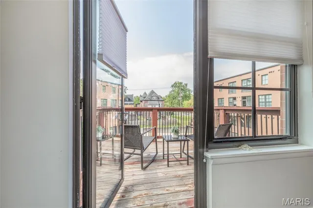 $279,900 | 4256 Olive Street, Unit 4256, St. Louis, MO 63108