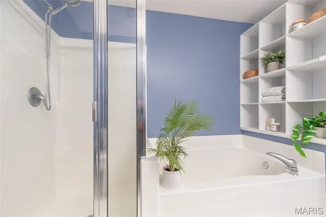 $279,900 | 4256 Olive Street, Unit 4256, St. Louis, MO 63108