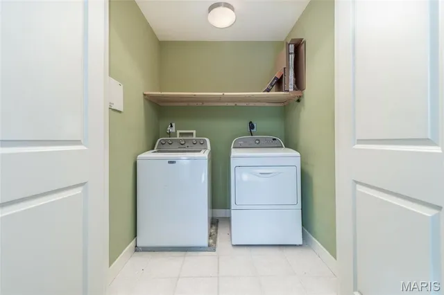 $279,900 | 4256 Olive Street, Unit 4256, St. Louis, MO 63108