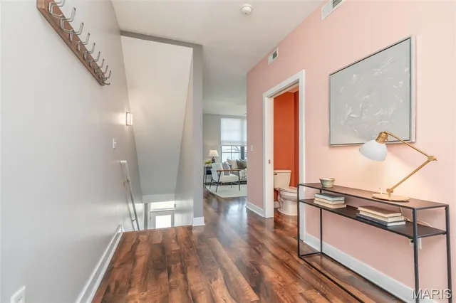 $279,900 | 4256 Olive Street, Unit 4256, St. Louis, MO 63108