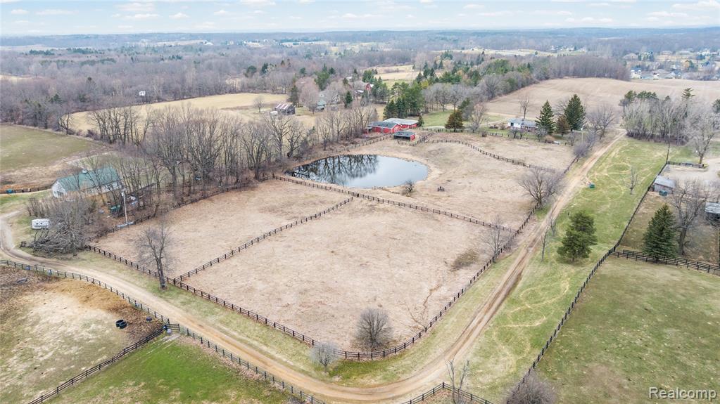 1261 Brauer Road Oxford, MI 48371 - Photo 7 of 8