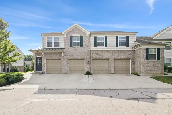 $199,000 | 4528 Saddlecloth Court, Unit 2230, Batavia, OH 45103