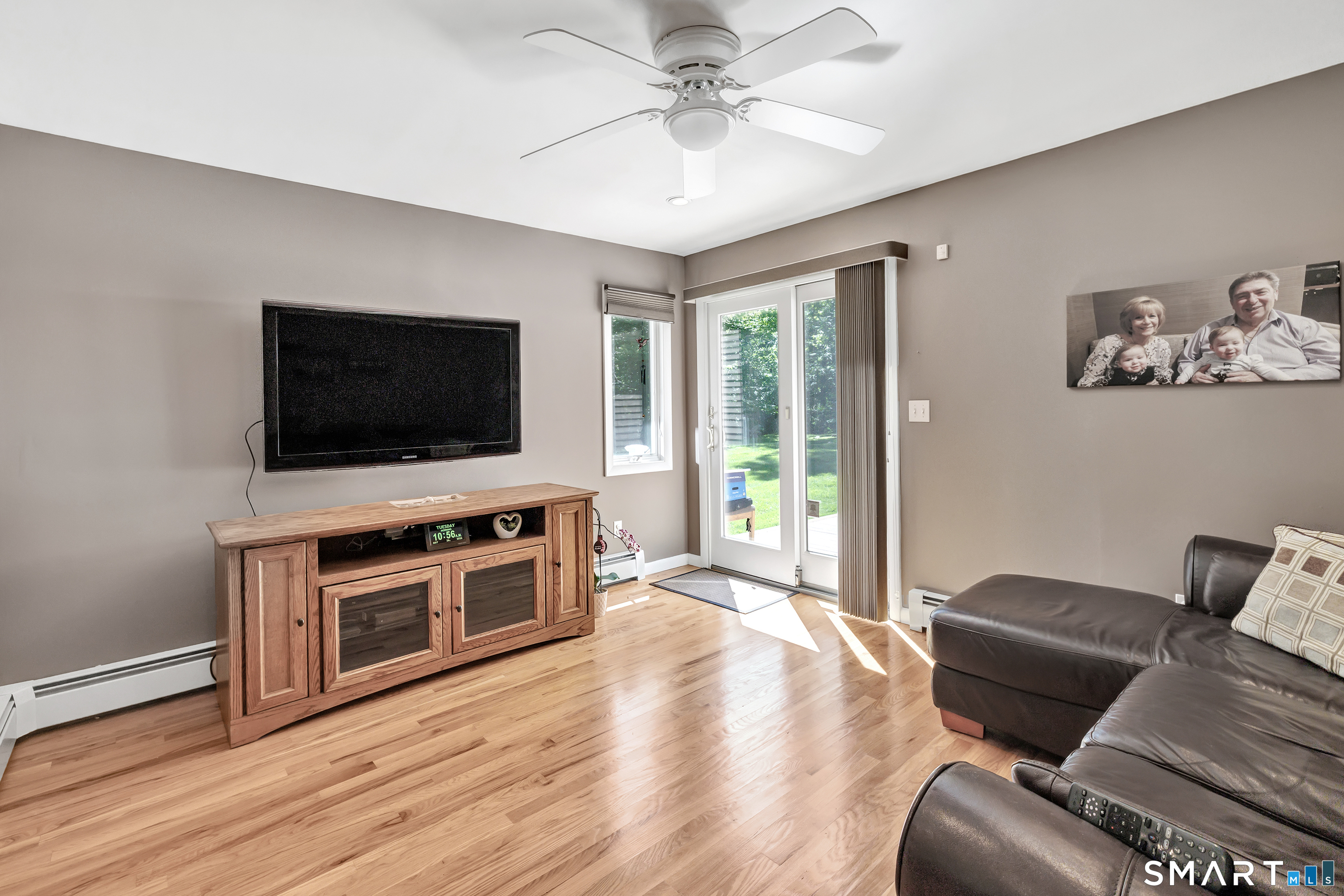 109 Gay Bower Road Monroe, CT 06468 - Photo 11 of 33 Den with Slider to Trex Deck