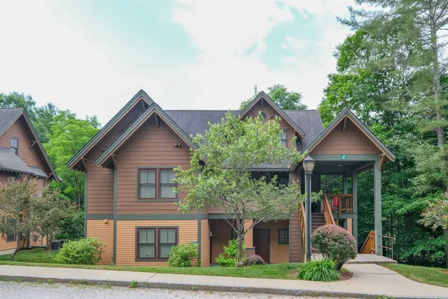 $400,000 | 60 Spaulding Road, Unit J1, Cavendish, VT 05153