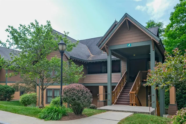 $400,000 | 60 Spaulding Road, Unit J1, Cavendish, VT 05153